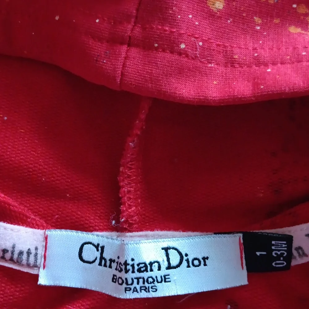 Christian Dior Boutique Paris Baby Zip-Up Hoodie Red Paint Splatter 0-3 NWOT - Picture 3 of 8